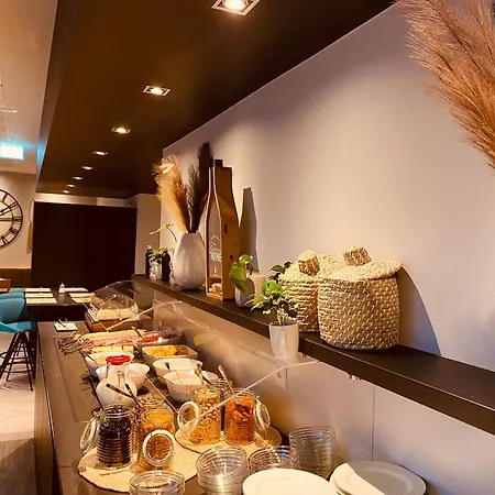Ibis Paradiso Lugano